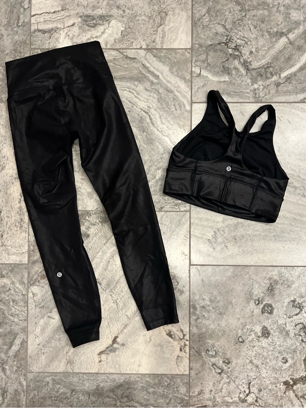 lululemon athletica matching set Black High-Rise Leggings & Sports Bra Set - Picture 4 of 8